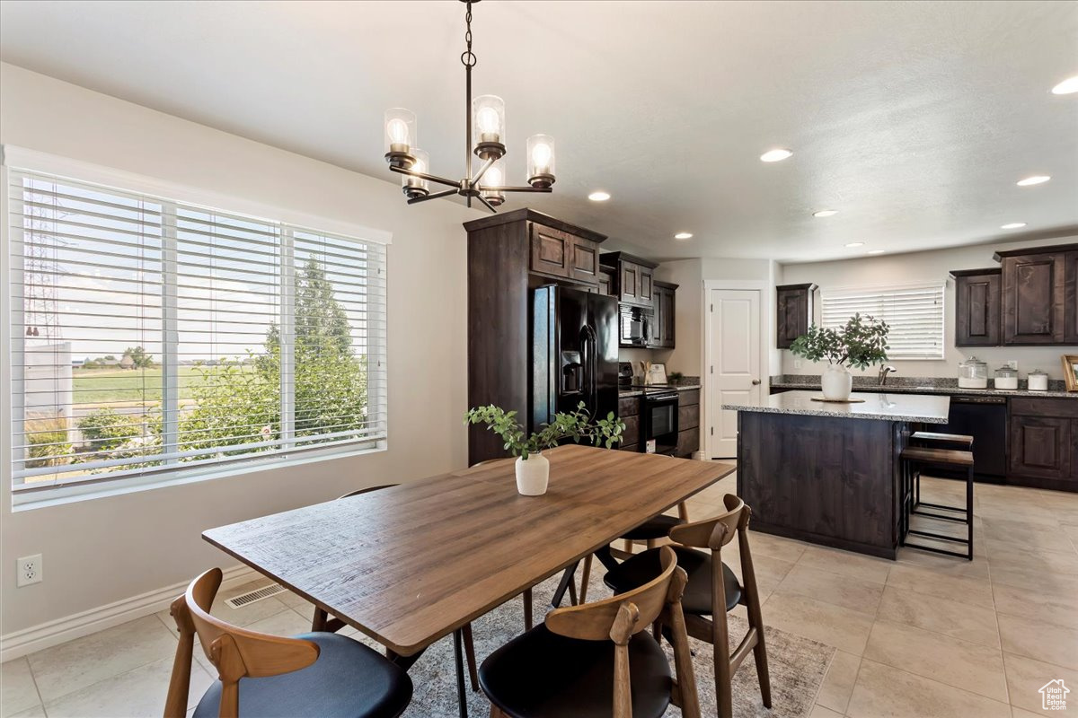23 N Village Dr, Layton, Utah image 4