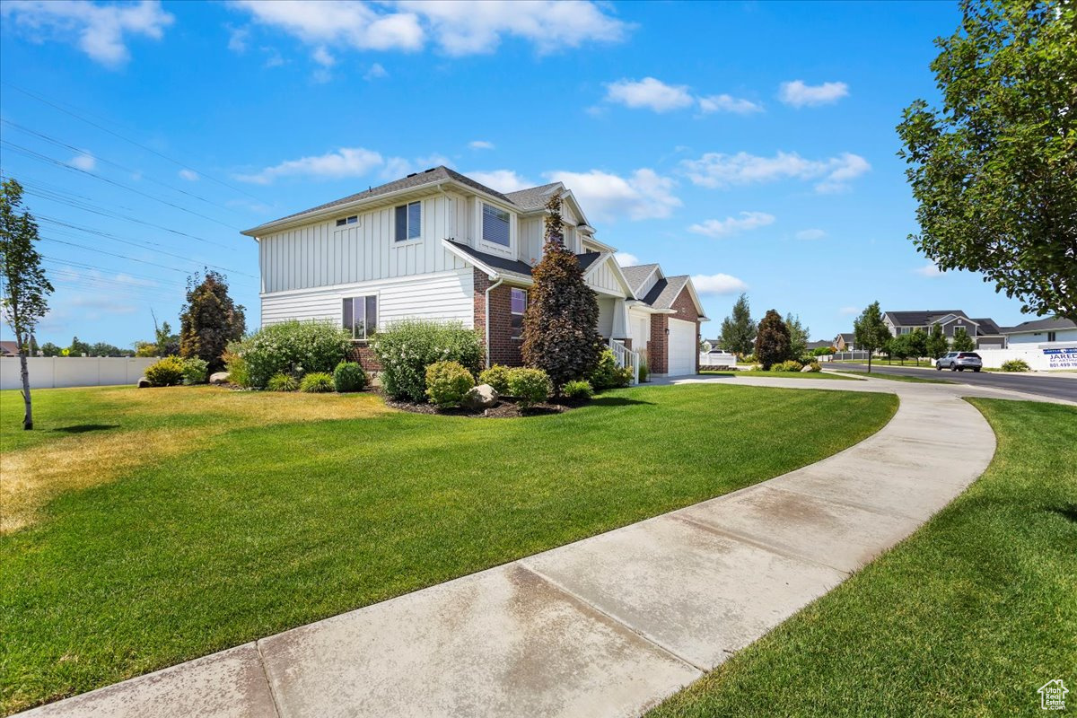 23 N Village Dr, Layton, Utah image 2
