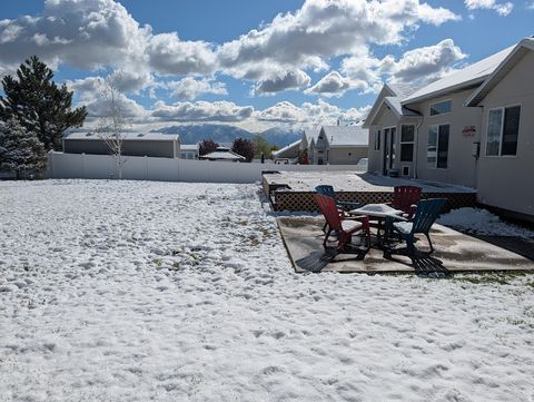 Tiny photo for 5798 W MOON SHADOW DR, Herriman, UT 84096 (MLS # 2151515)