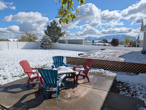 Tiny photo for 5798 W MOON SHADOW DR, Herriman, UT 84096 (MLS # 2151515)