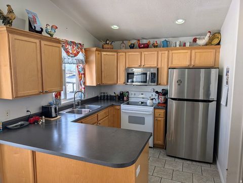 Tiny photo for 5798 W MOON SHADOW DR, Herriman, UT 84096 (MLS # 2151515)