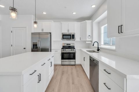 Tiny photo for 4208 W CAMP FLOYD CT #462, Riverton, UT 84096 (MLS # 2134820)