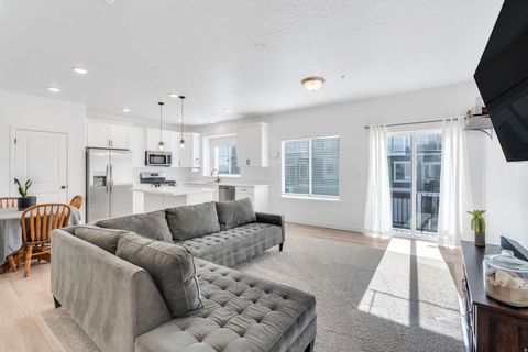 Tiny photo for 4208 W CAMP FLOYD CT #462, Riverton, UT 84096 (MLS # 2134820)