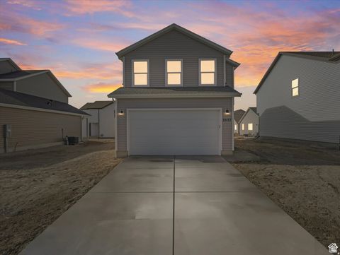 Tiny photo for 3529 N SPARROW LN #215, Eagle Mountain, UT 84005 (MLS # 2139944)