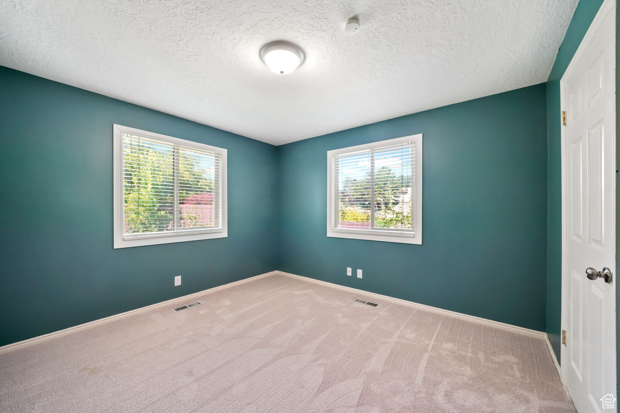 WILLOW WICK ESTATES - Residential