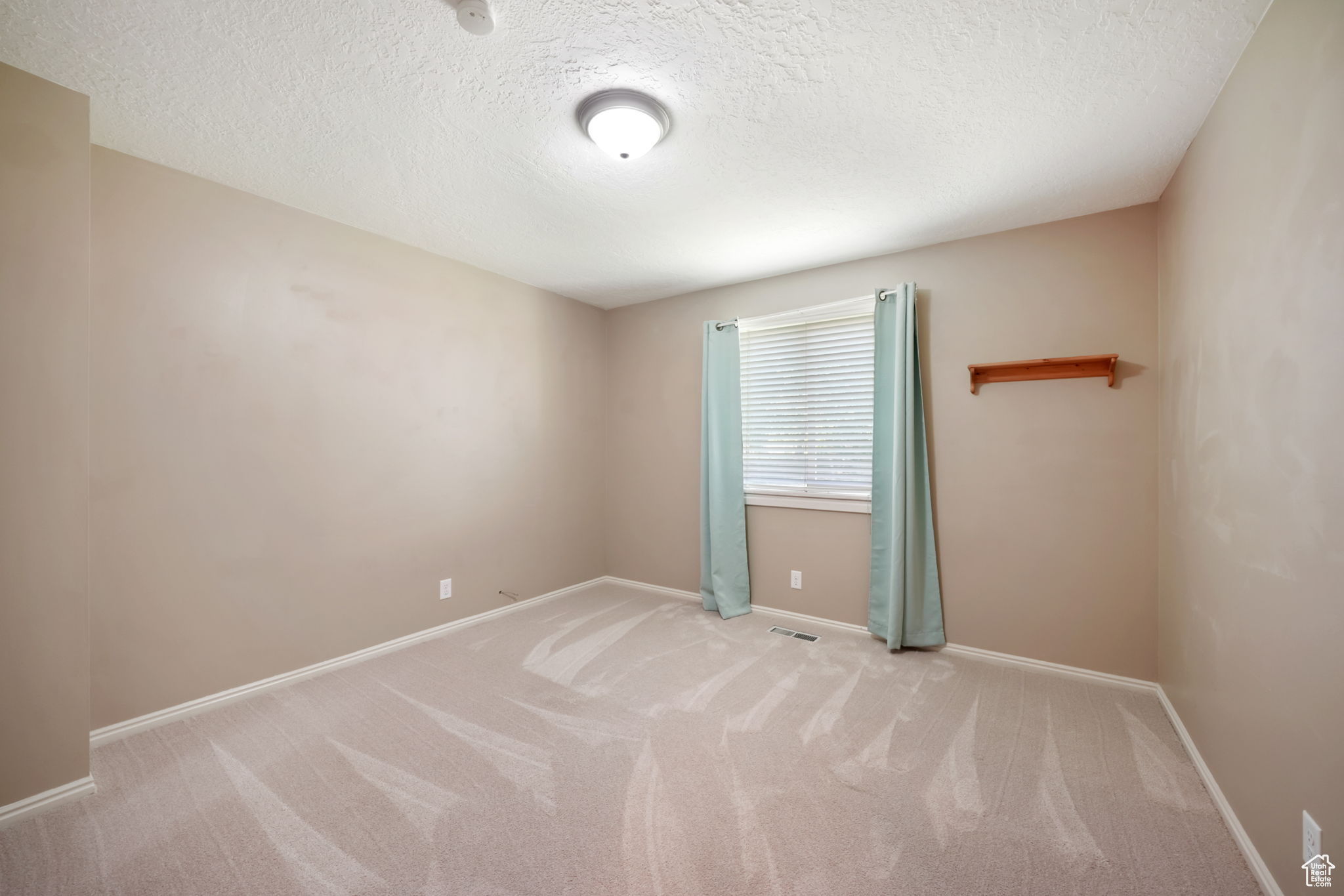 WILLOW WICK ESTATES - Residential