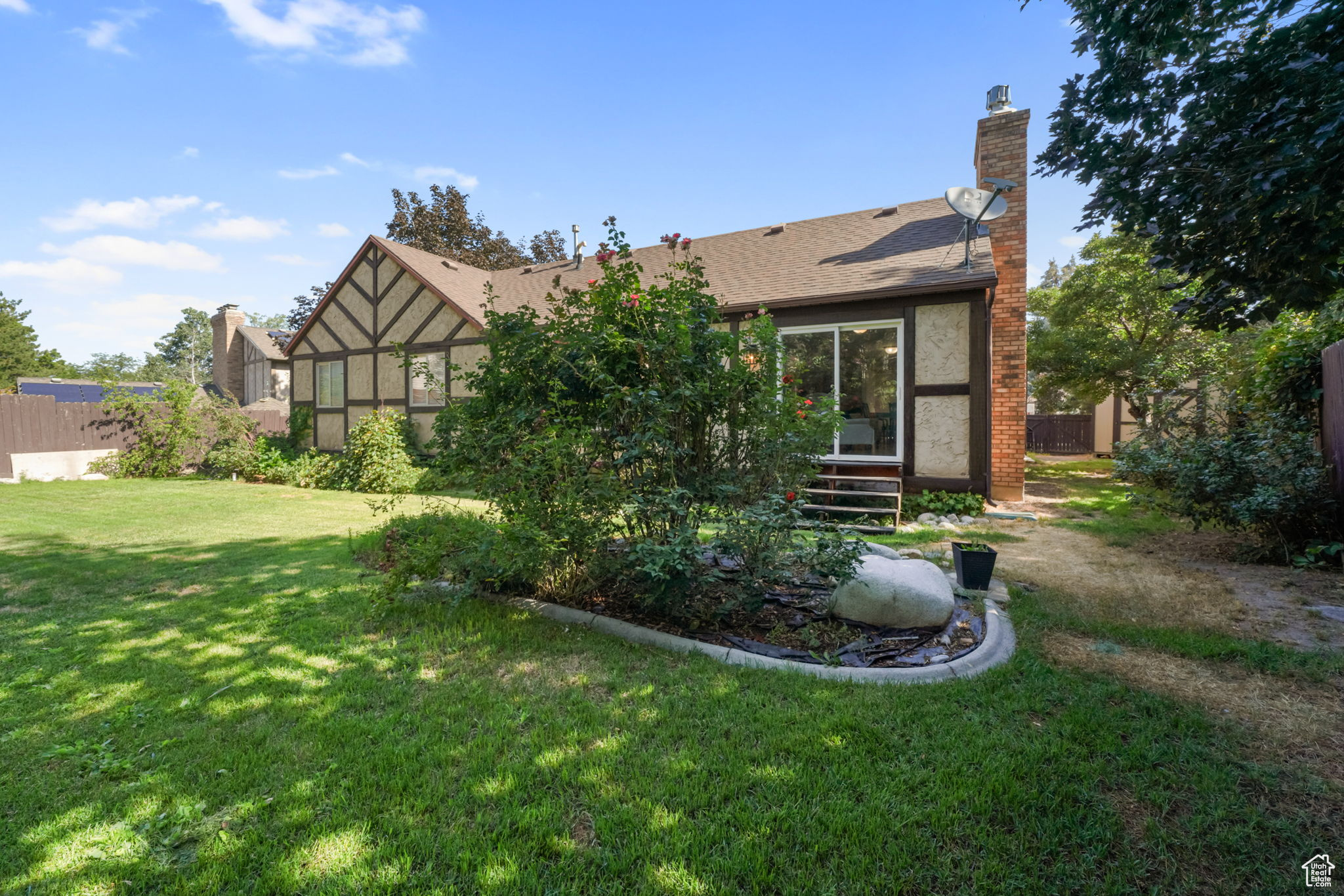 WILLOW WICK ESTATES - Residential