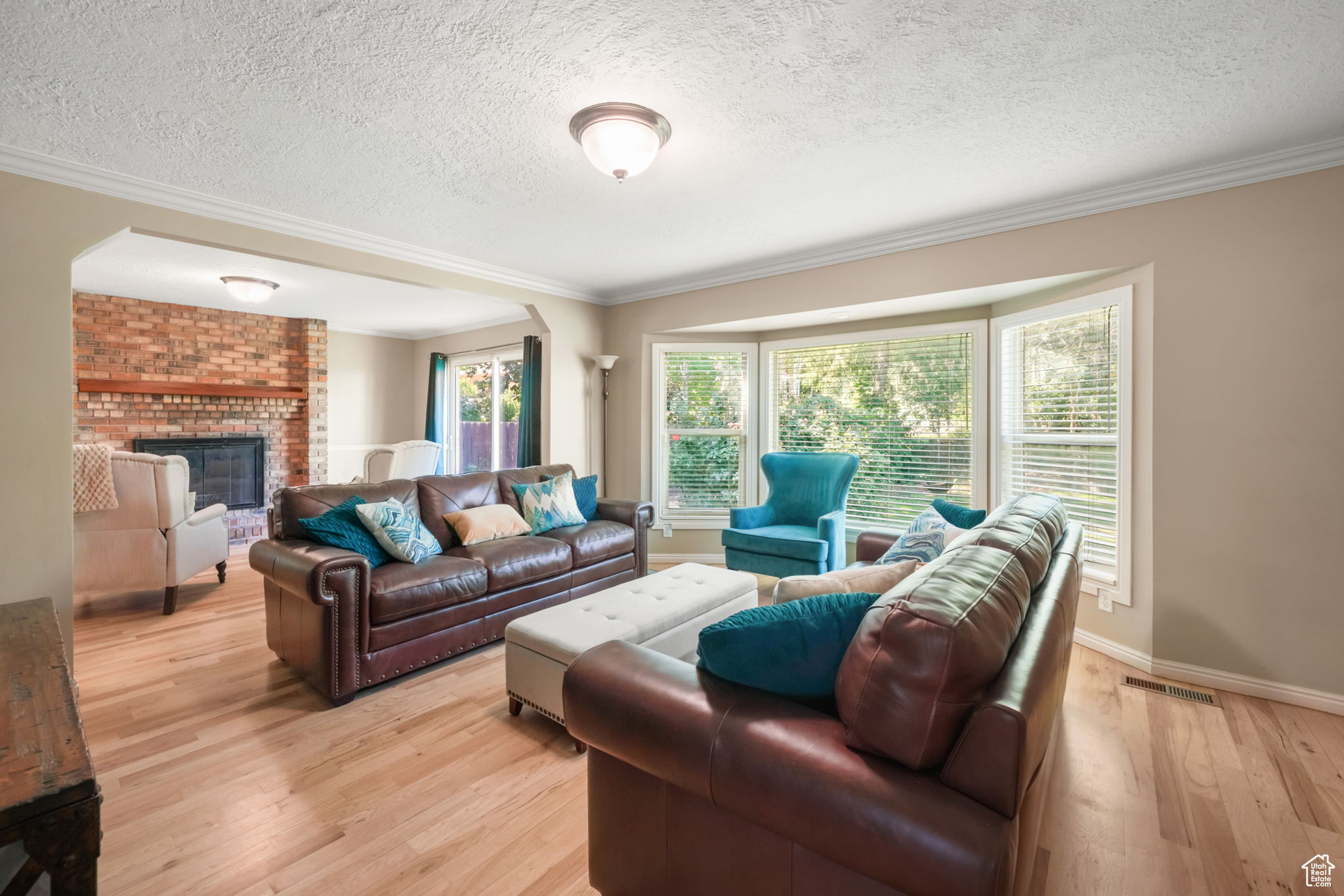 WILLOW WICK ESTATES - Residential