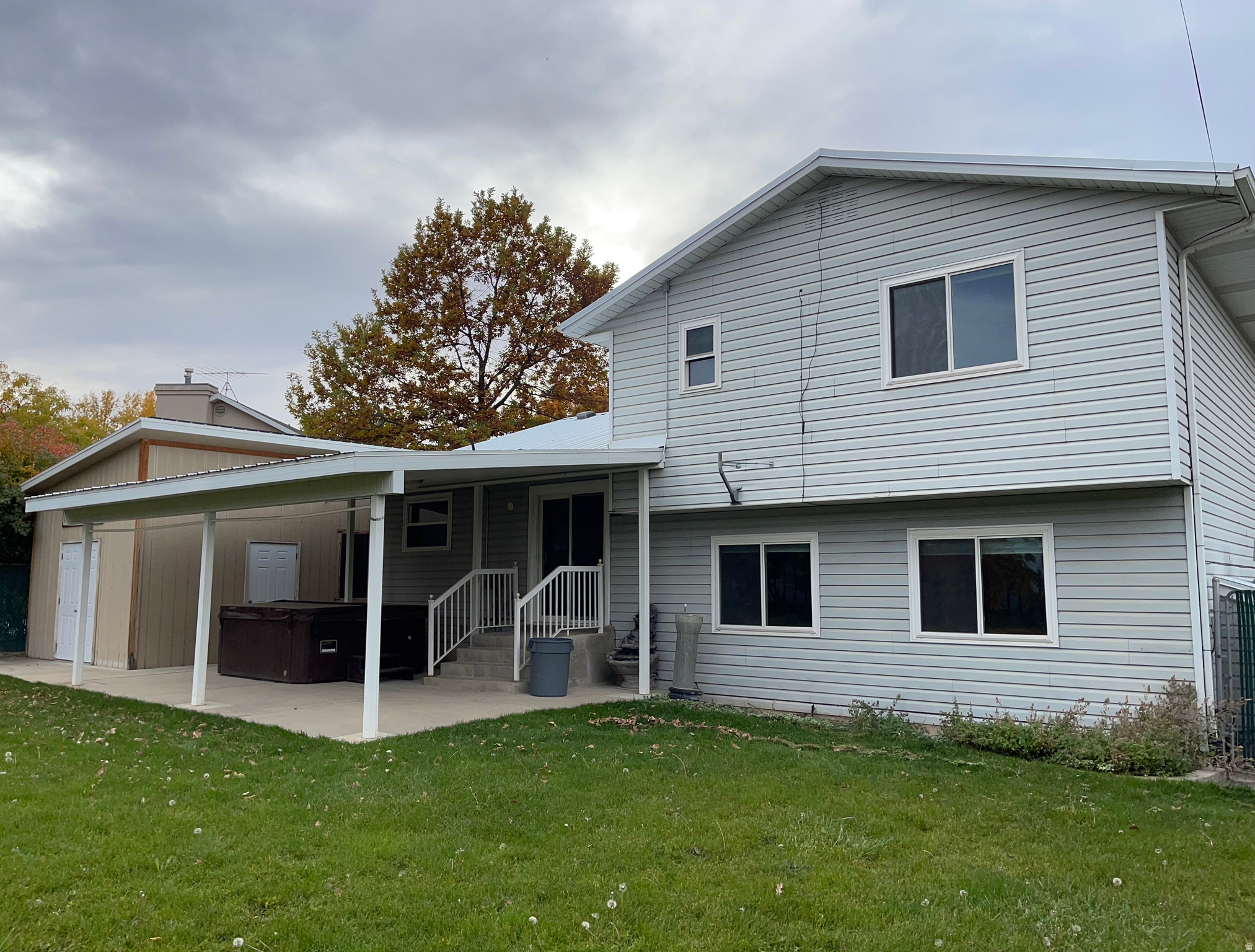 NEAR SALEM POND - Residential