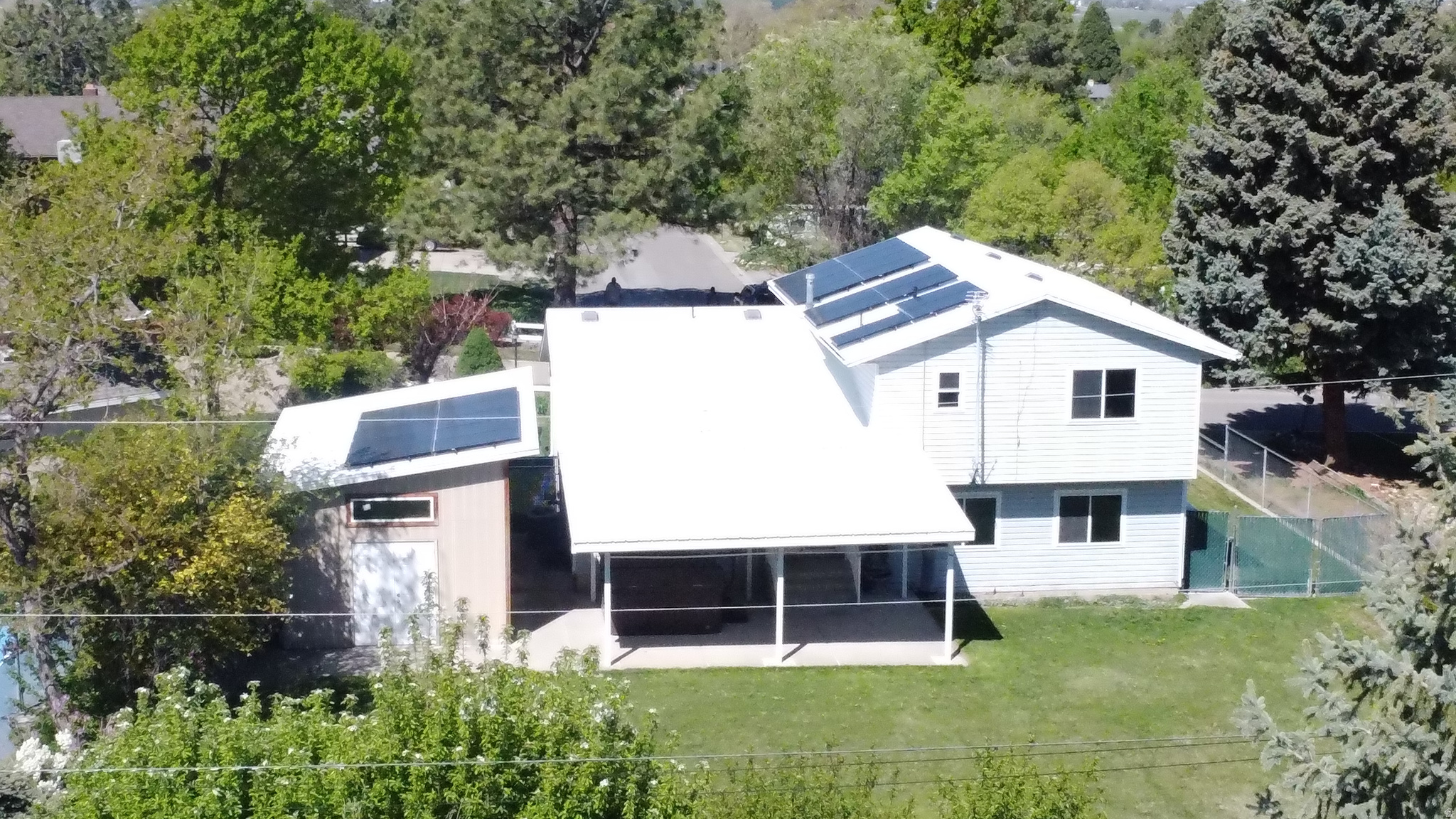 NEAR SALEM POND - Residential