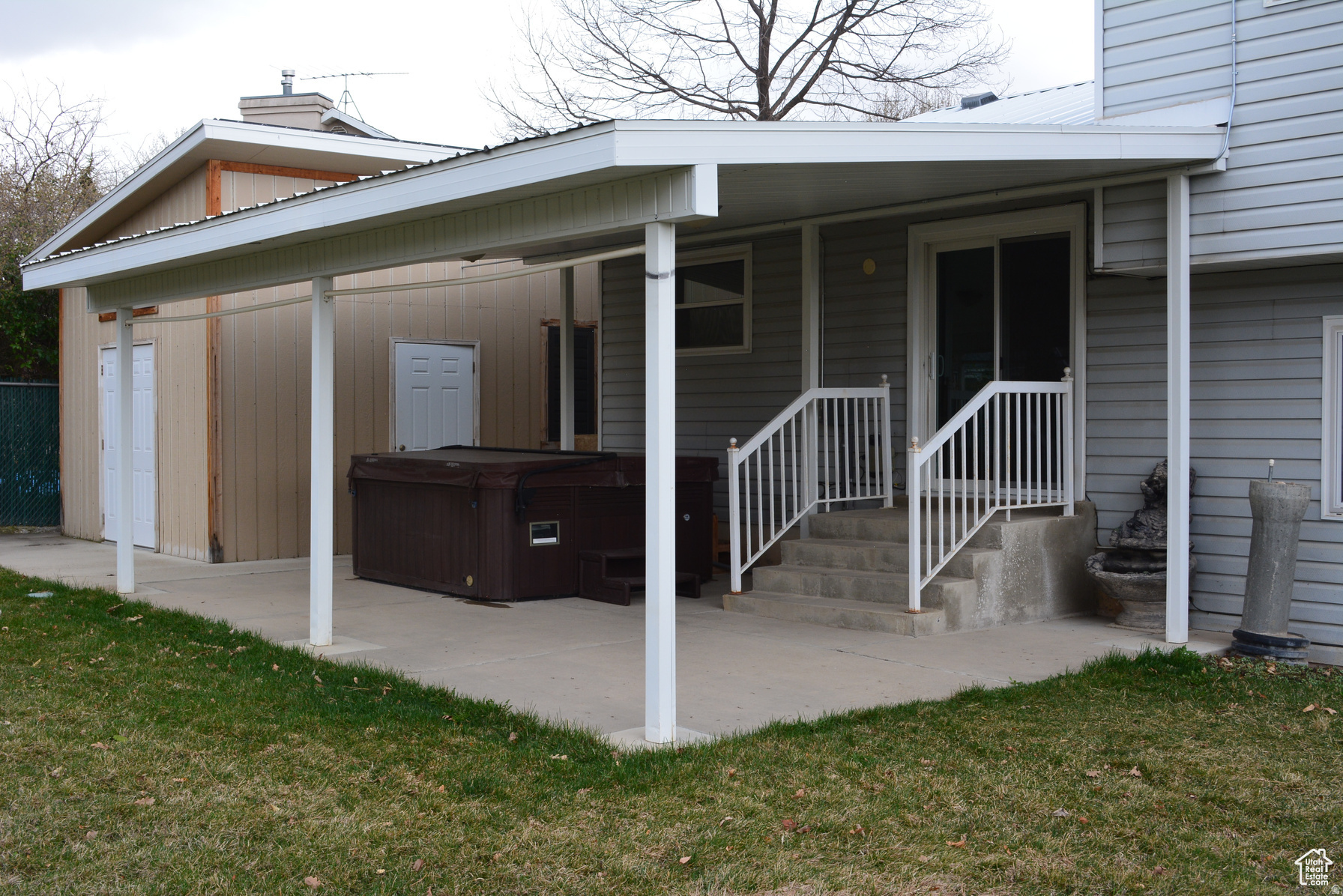 NEAR SALEM POND - Residential