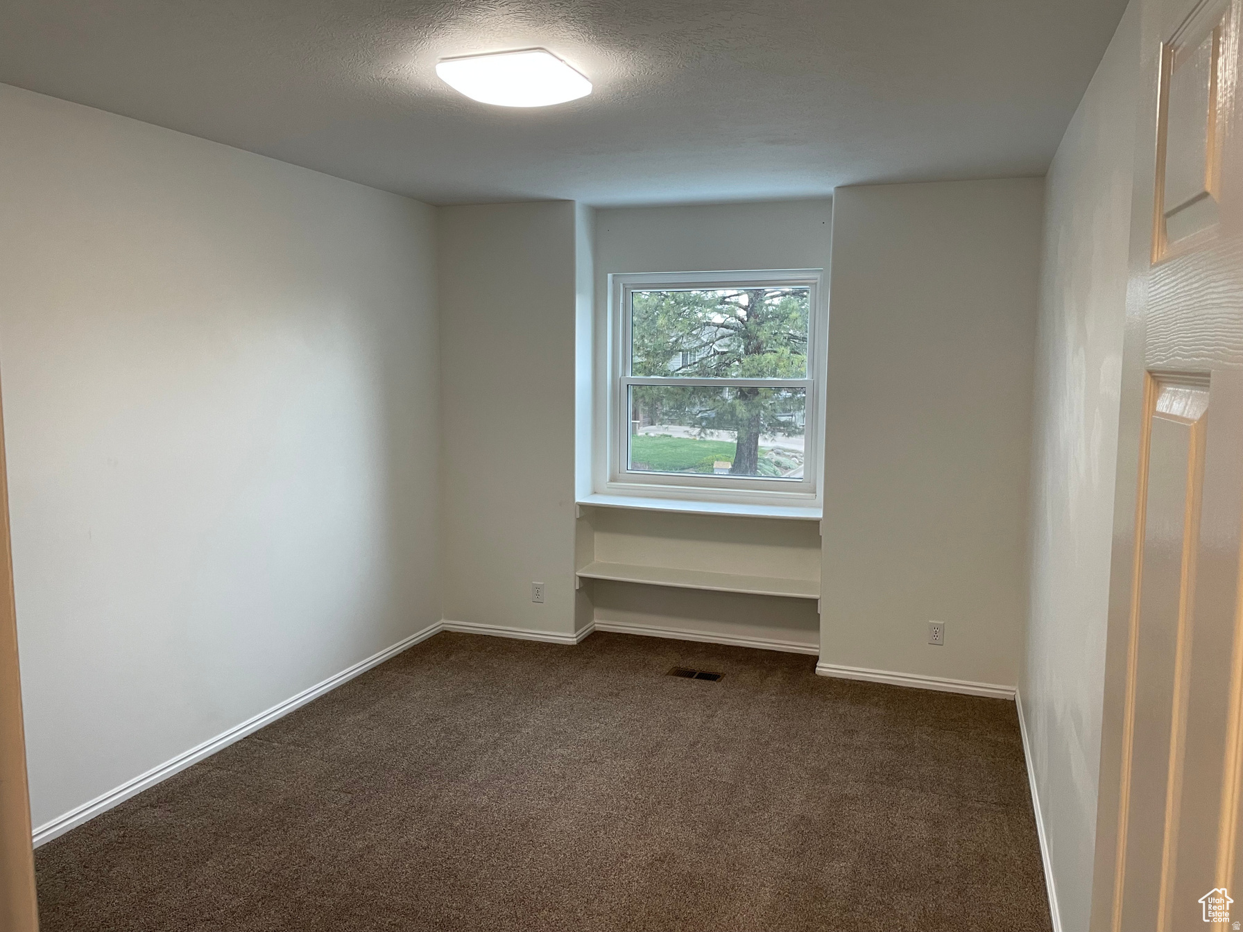 NEAR SALEM POND - Residential