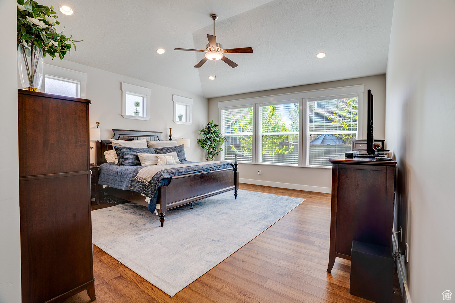 CROSSINGS AT LAKE CR - Residential