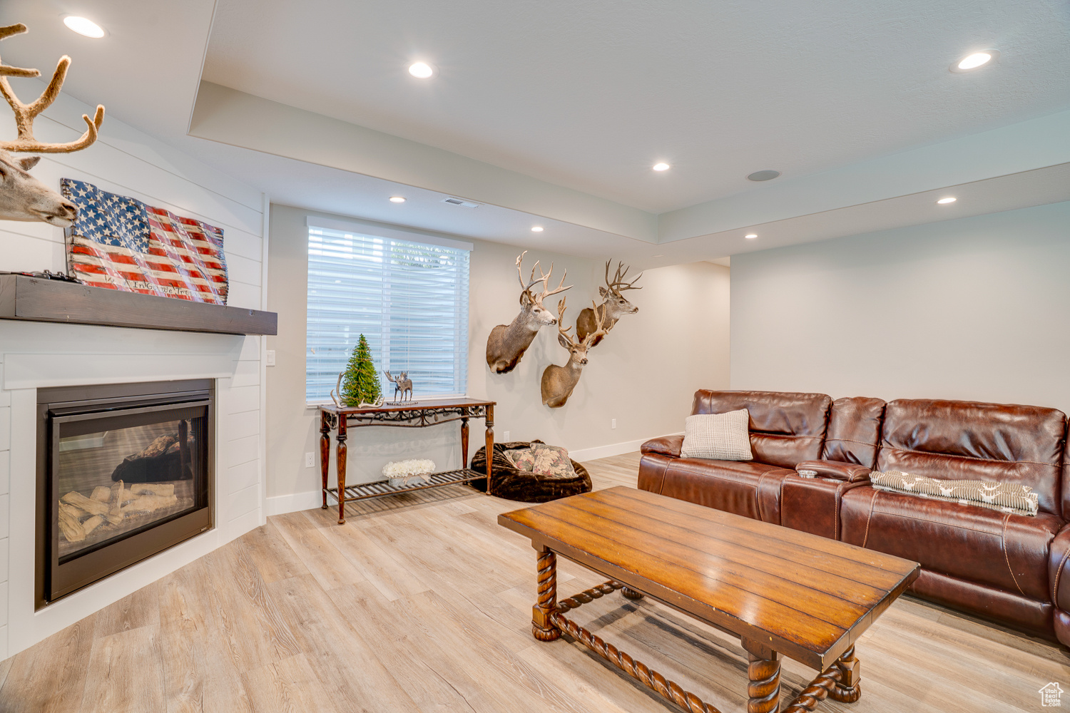 CROSSINGS AT LAKE CR - Residential