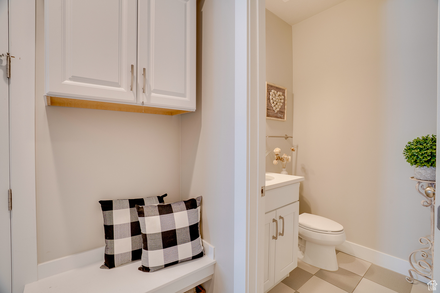 CROSSINGS AT LAKE CR - Residential