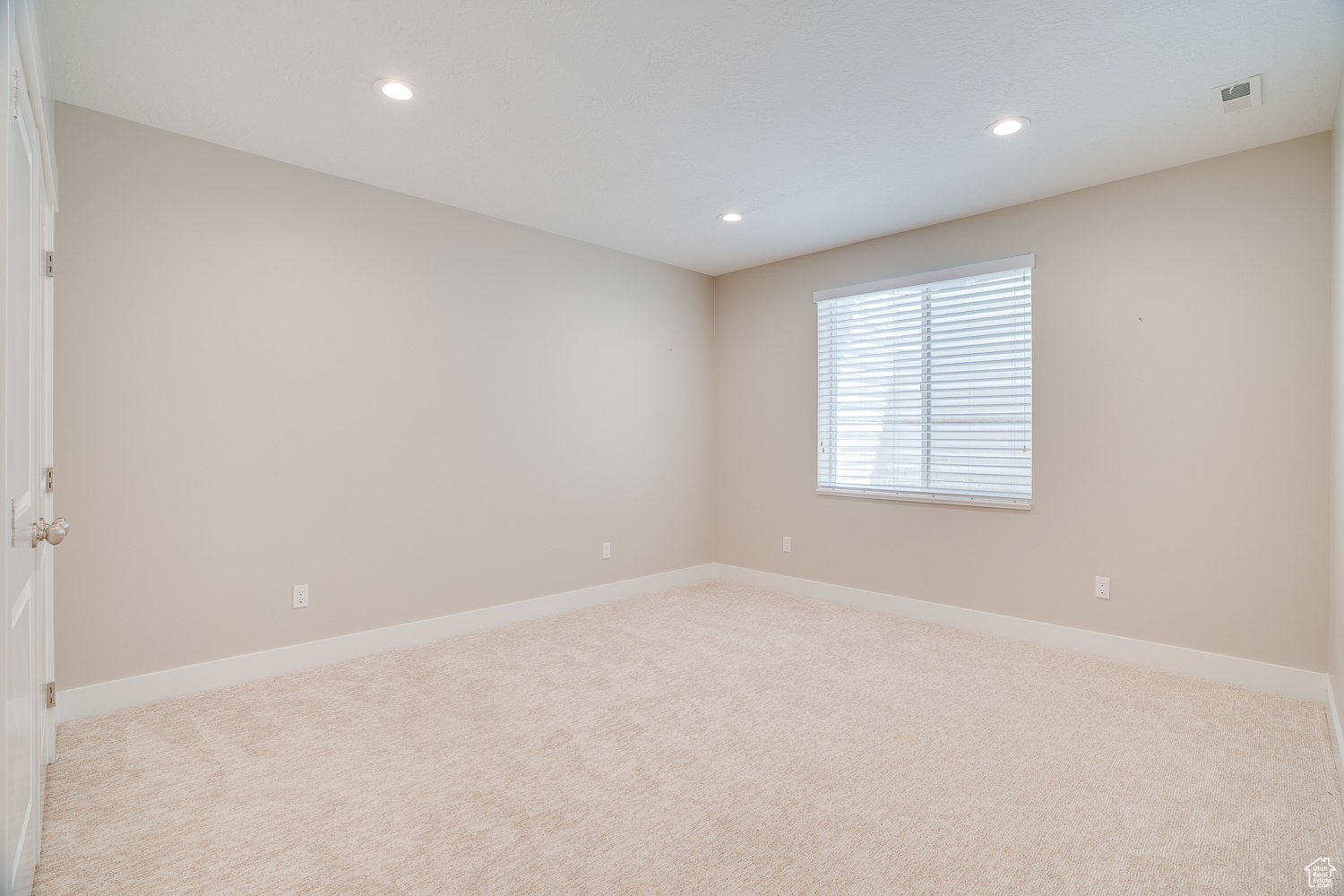 CROSSINGS AT LAKE CR - Residential