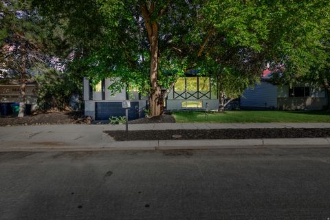 Tiny photo for 8657 S 910 E, Sandy, UT 84094 (MLS # 2124714)