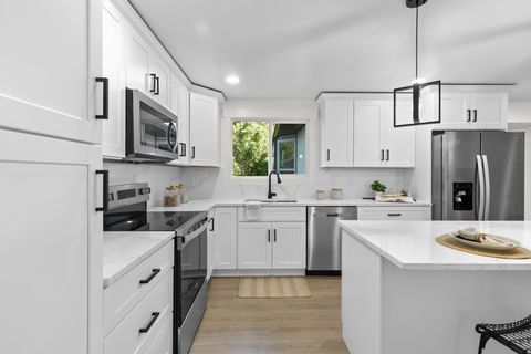 Tiny photo for 8657 S 910 E, Sandy, UT 84094 (MLS # 2124714)