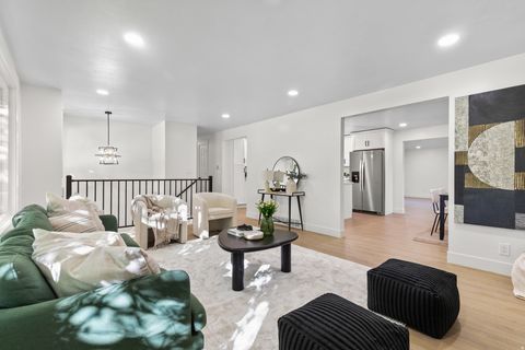 Tiny photo for 8657 S 910 E, Sandy, UT 84094 (MLS # 2124714)