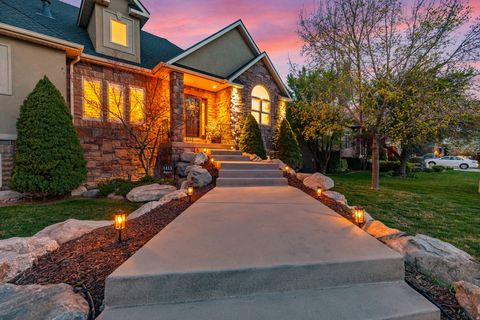 Tiny photo for 1415 JOHNSON WAY, Kaysville, UT 84037 (MLS # 2147610)