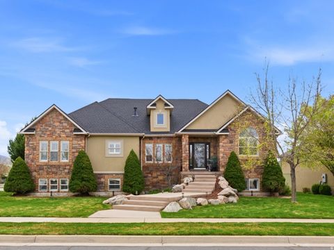 Photo of 1415 JOHNSON WAY, Kaysville, UT 84037 (MLS # 2147610)