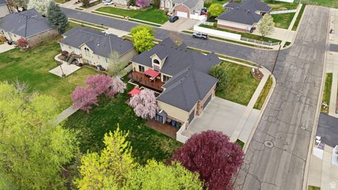 Tiny photo for 1415 JOHNSON WAY, Kaysville, UT 84037 (MLS # 2147610)