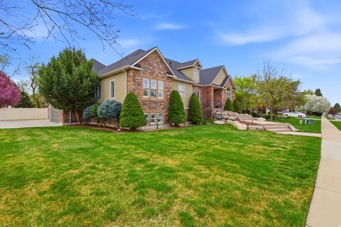 Tiny photo for 1415 JOHNSON WAY, Kaysville, UT 84037 (MLS # 2147610)