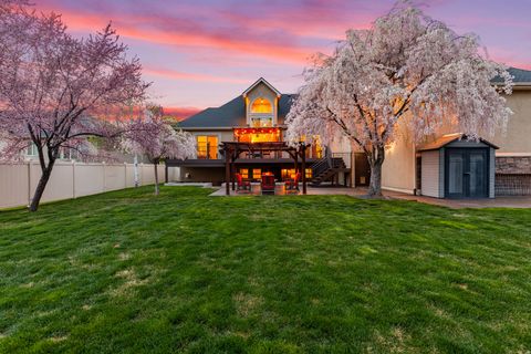 Tiny photo for 1415 JOHNSON WAY, Kaysville, UT 84037 (MLS # 2147610)