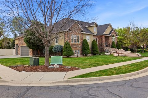 Tiny photo for 1415 JOHNSON WAY, Kaysville, UT 84037 (MLS # 2147610)