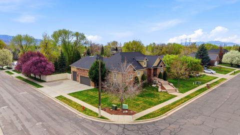 Tiny photo for 1415 JOHNSON WAY, Kaysville, UT 84037 (MLS # 2147610)