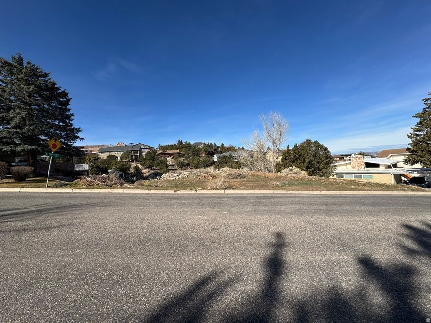 Residential lot in FA Thorley subdivision with great views of Cedar City! Build your dream home in prestigious location on Leigh Hill on 0.4 acres and enjoy a spacious private yard! Could build a home with walkout basement. Don't delay, come see today!
