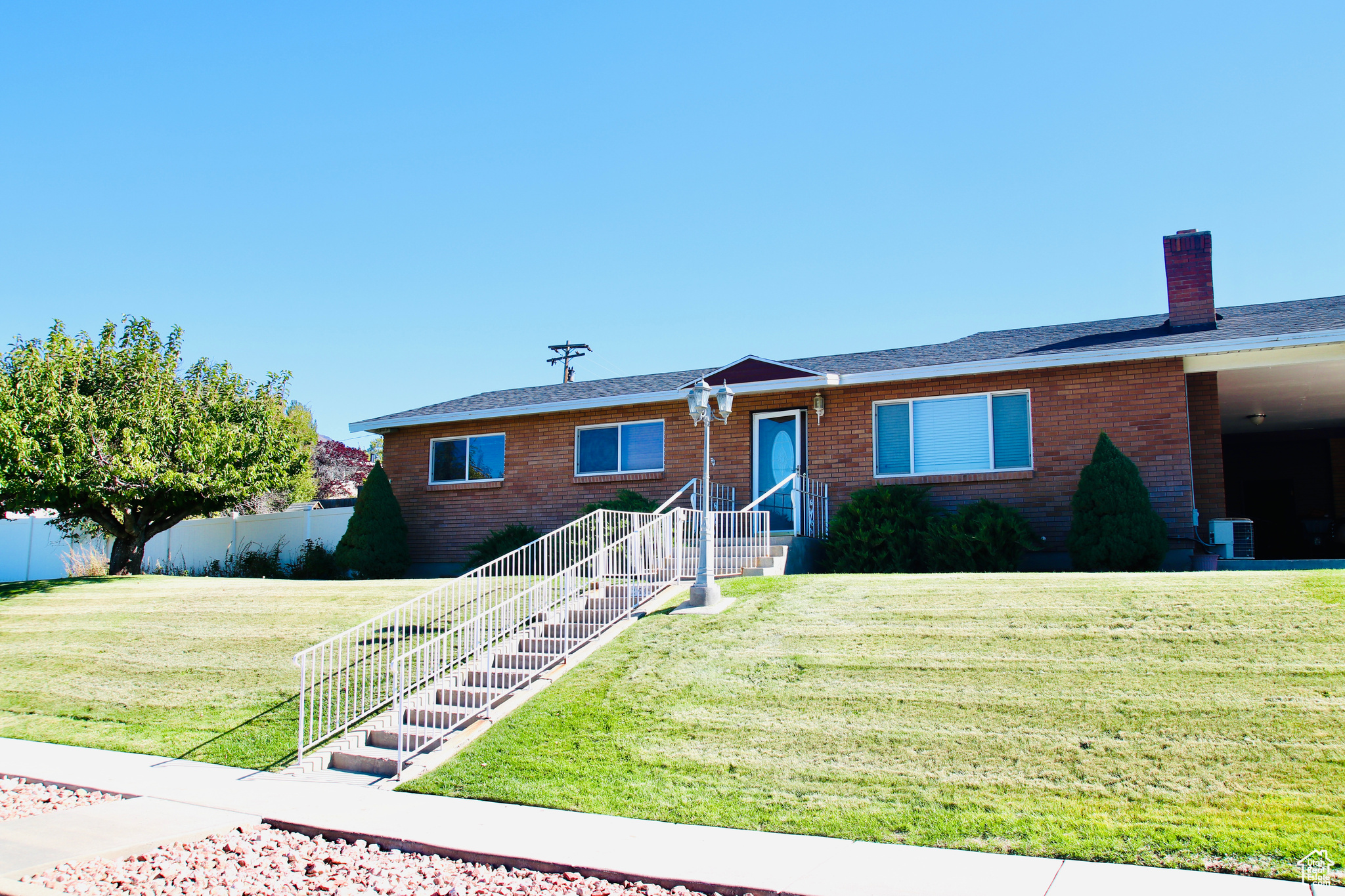 LITTLE MOUNTAIN SUB - Residential