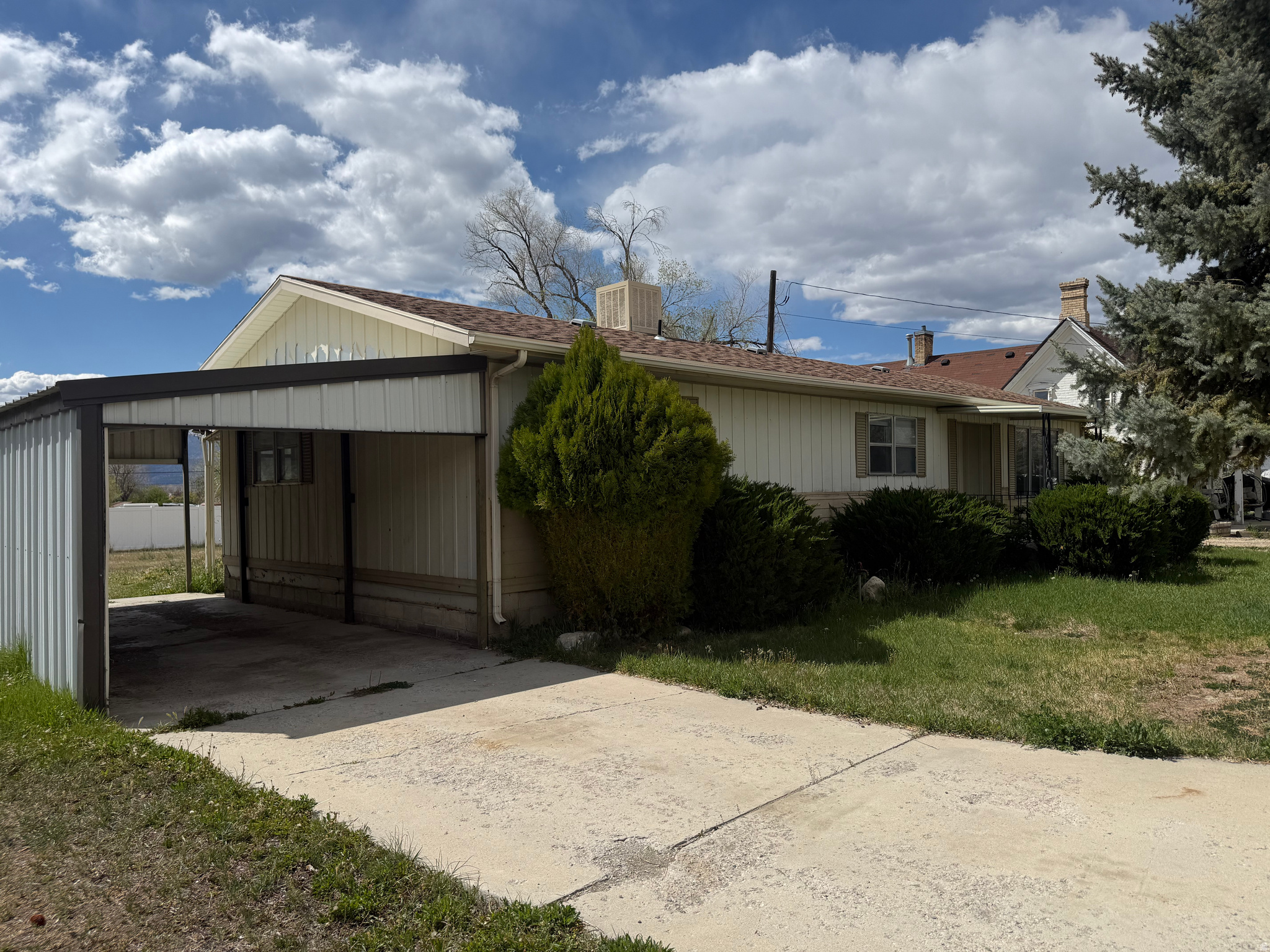 EPHRAIM - Residential