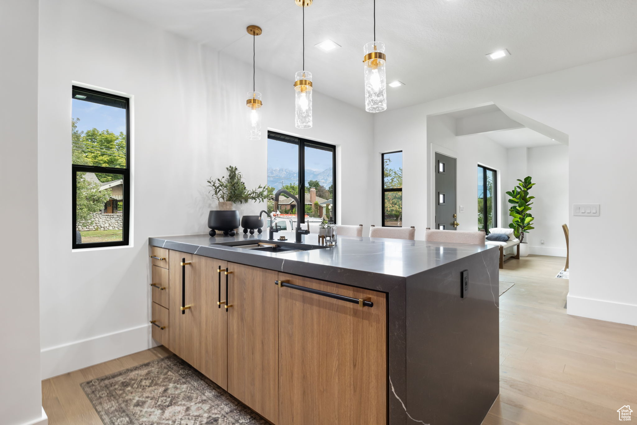WESTMINSTER - Residential