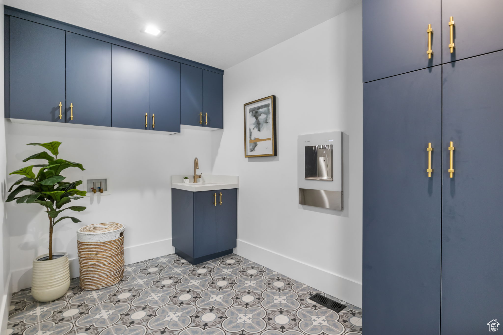 WESTMINSTER - Residential