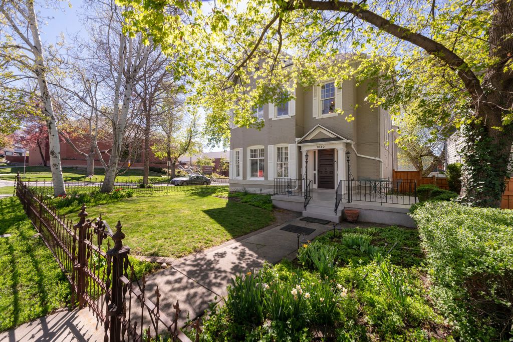 Photo of 1040 E FIRST AVE, Salt Lake City, UT 84103 (MLS # 2149306)