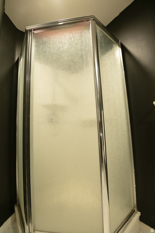 ARGYLE ACRES - Residential