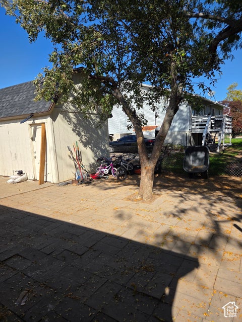 Tiny photo for 211 E 2025 S, Clearfield, UT 84015 (MLS # 2188492)
