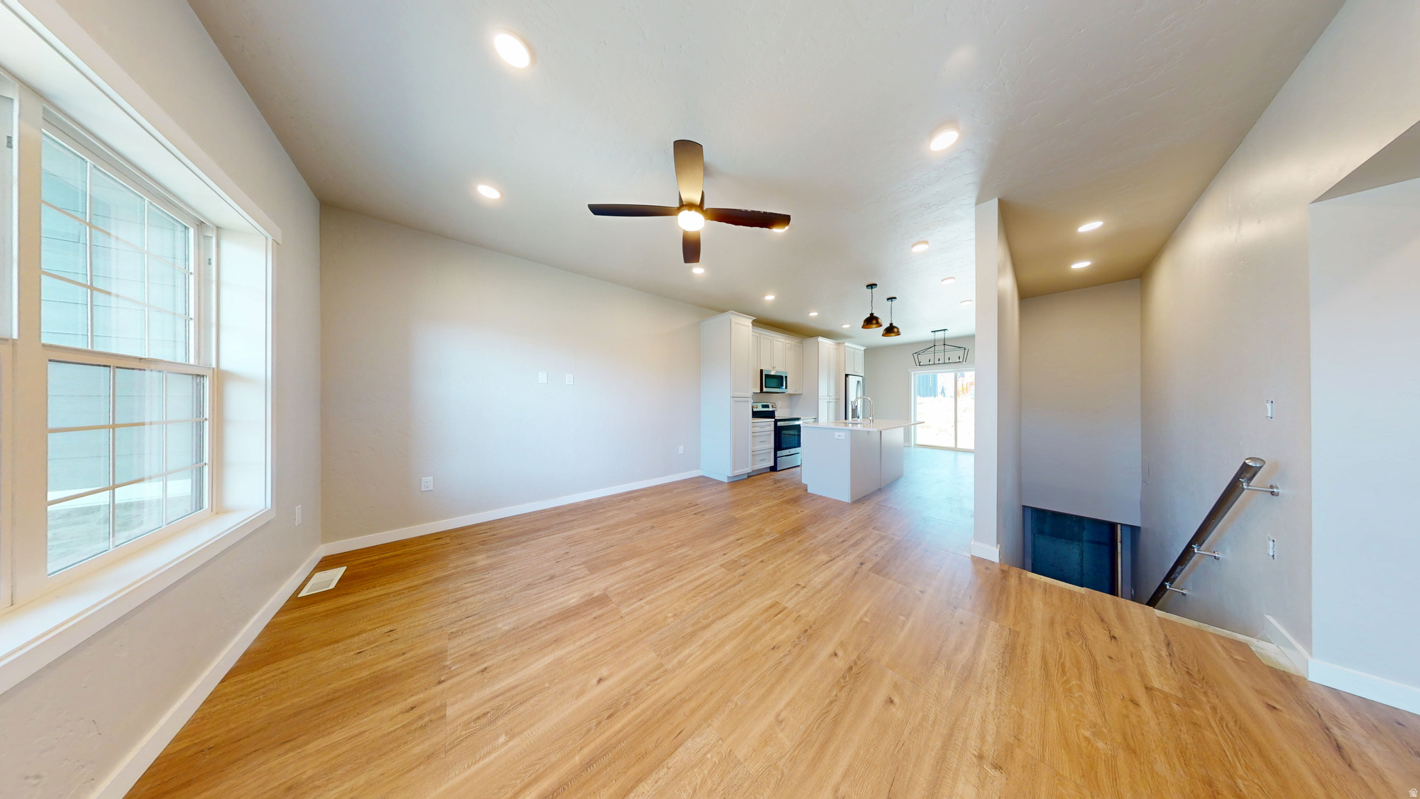 DESERT CANYONS - Residential