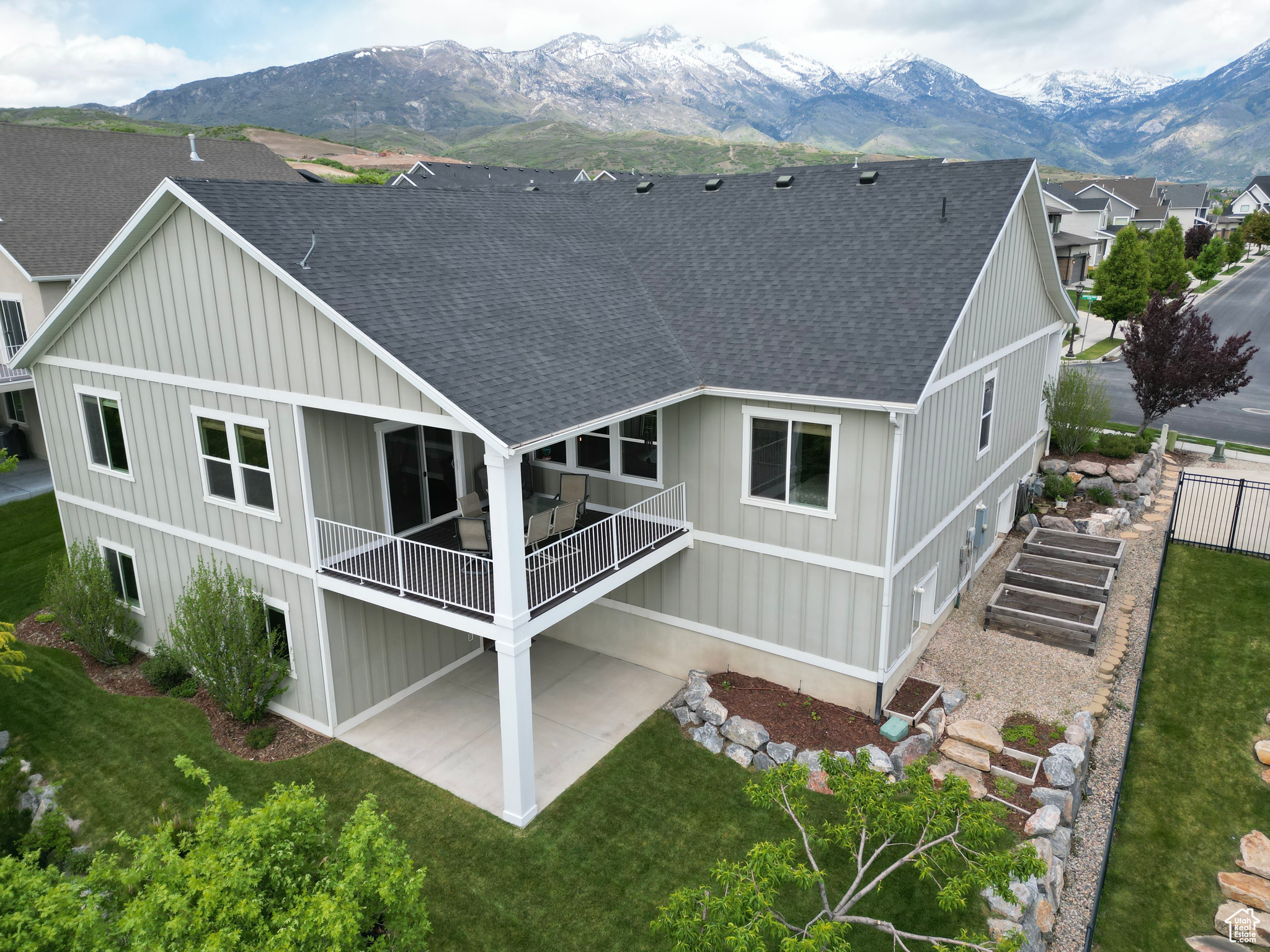 12137 N Montrose Dr, Highland, Utah image 3