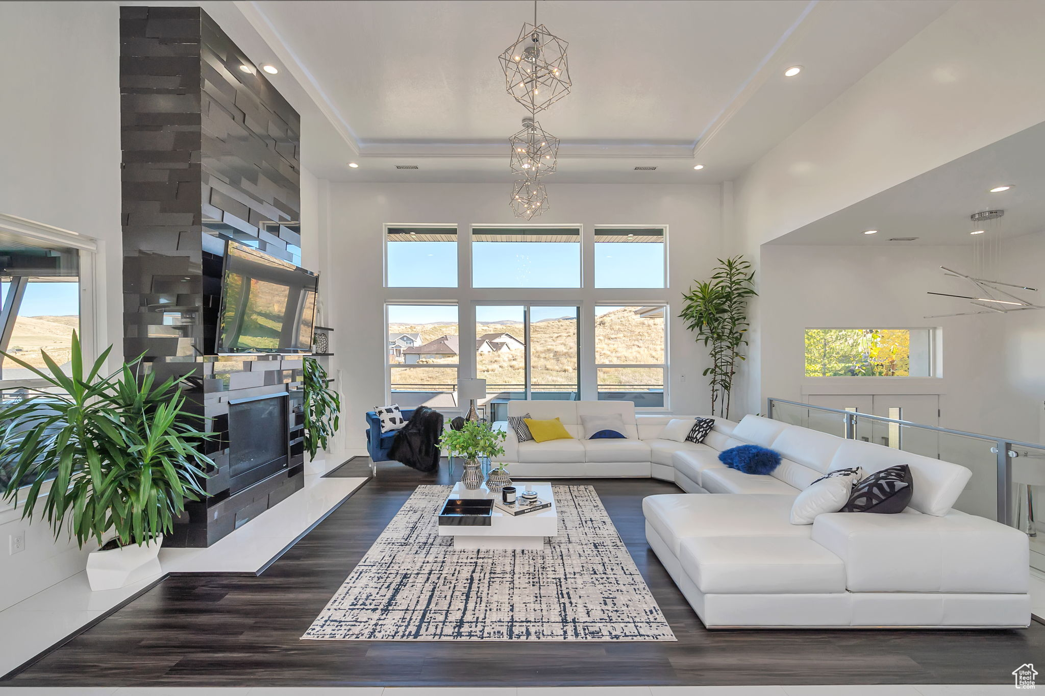 COTTONWOOD HILLS - Residential