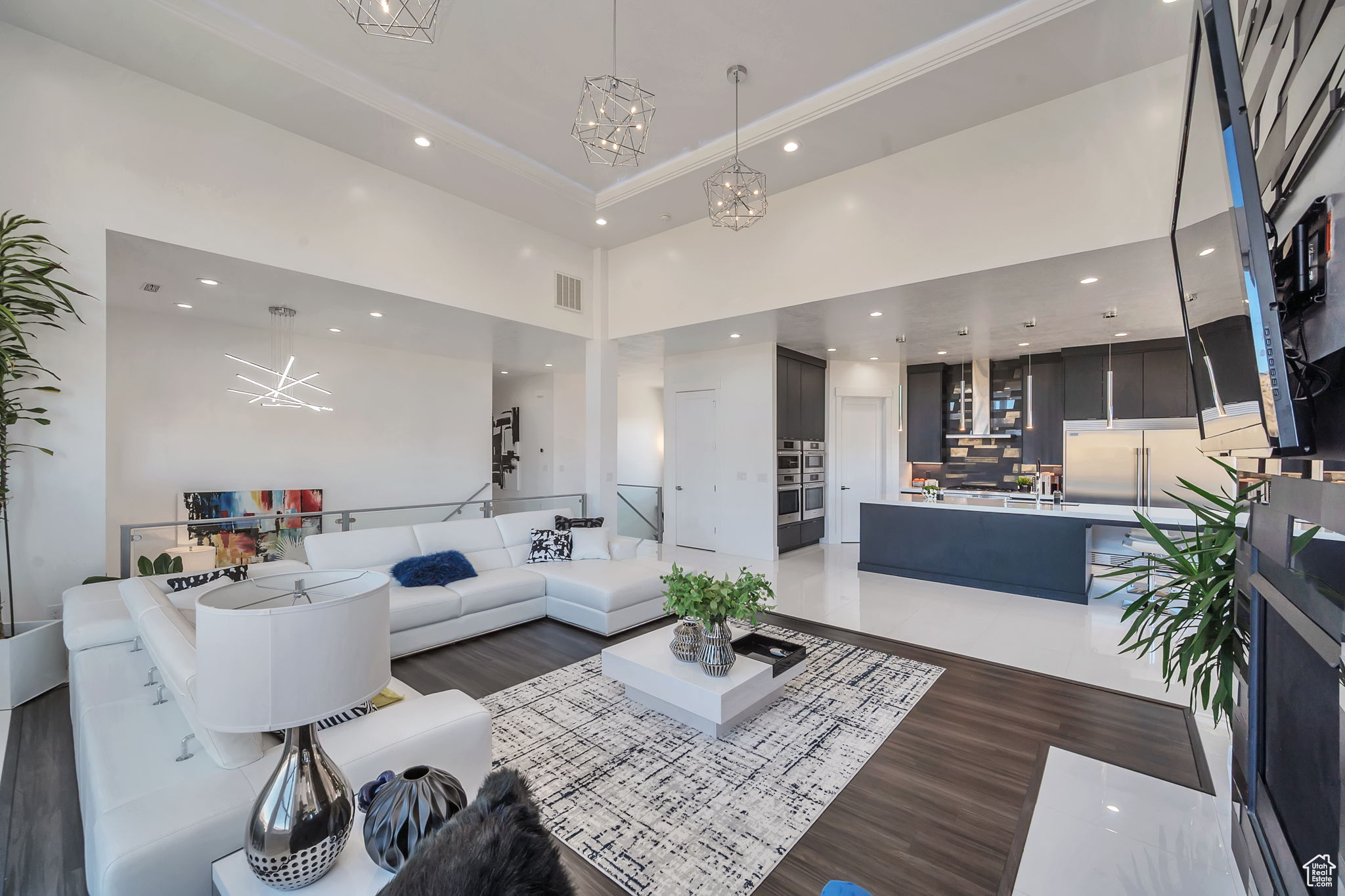 COTTONWOOD HILLS - Residential