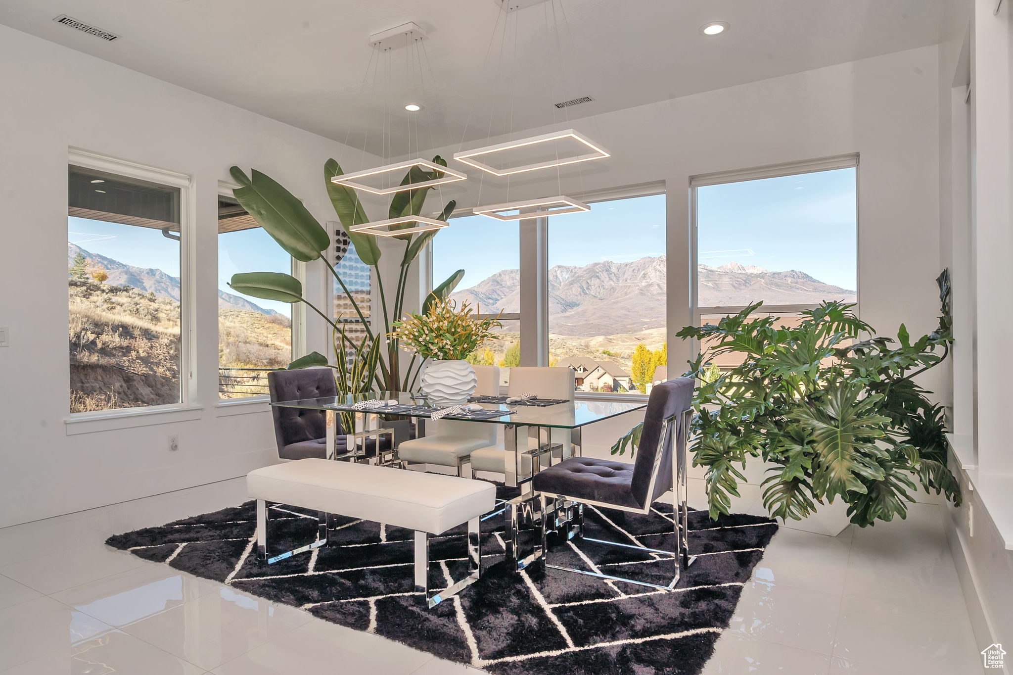 COTTONWOOD HILLS - Residential