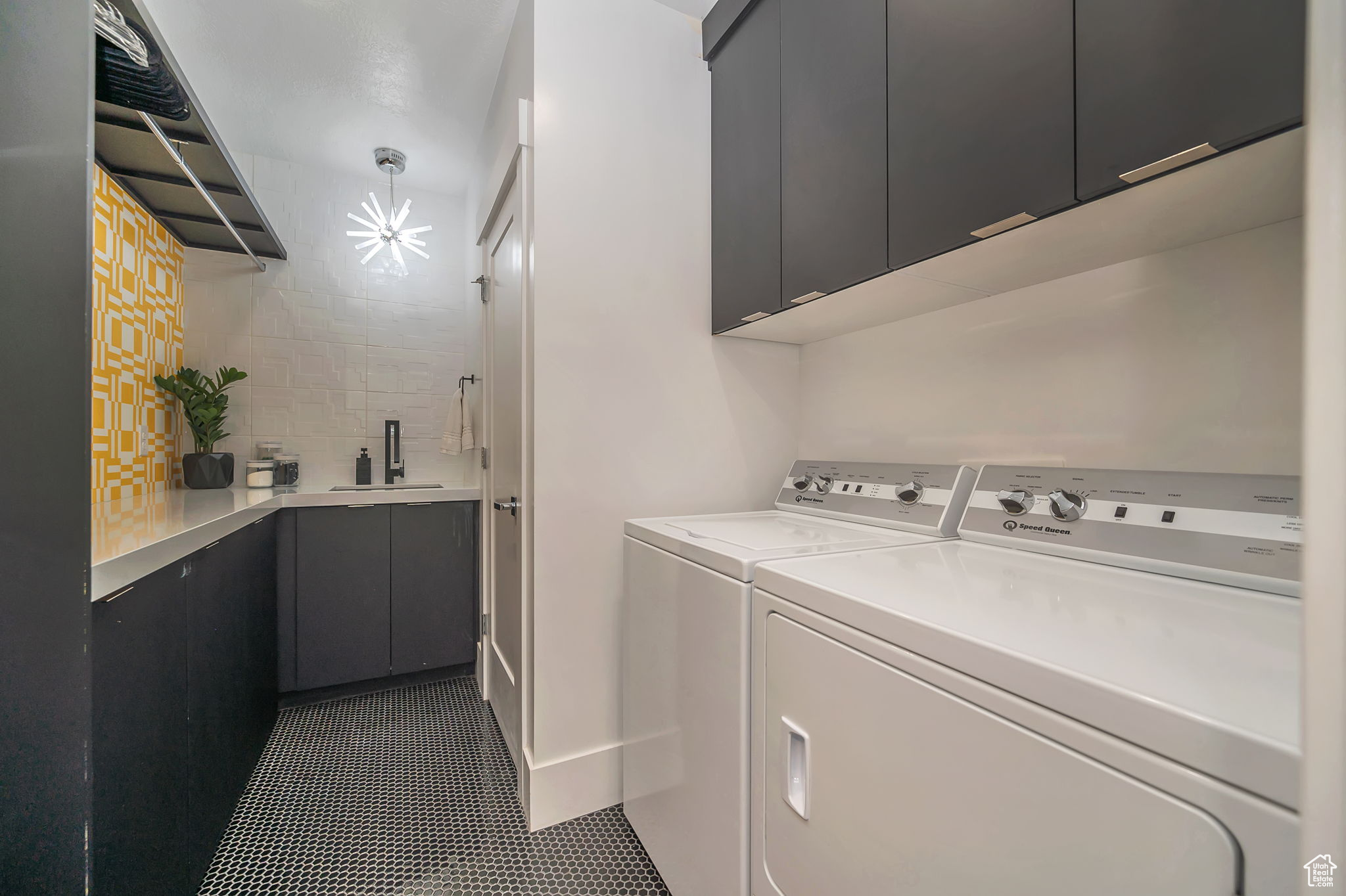 COTTONWOOD HILLS - Residential