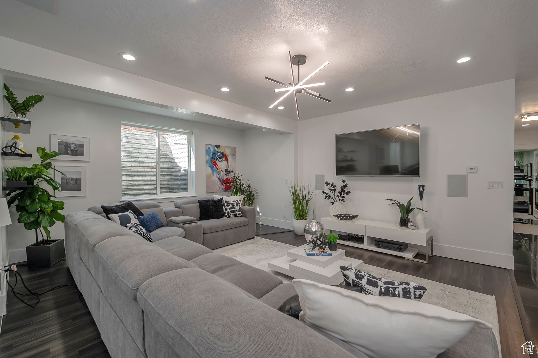 COTTONWOOD HILLS - Residential