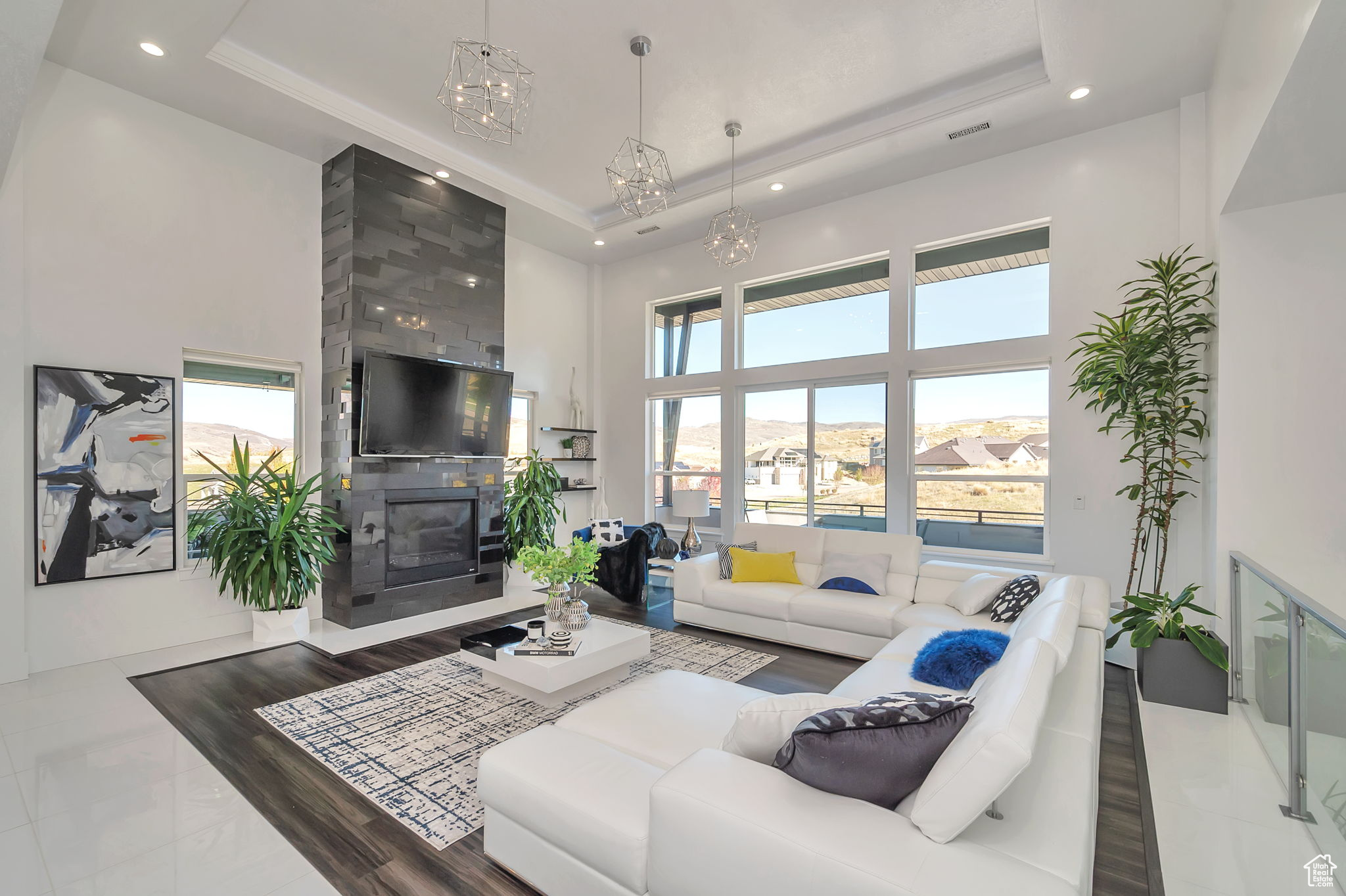 COTTONWOOD HILLS - Residential