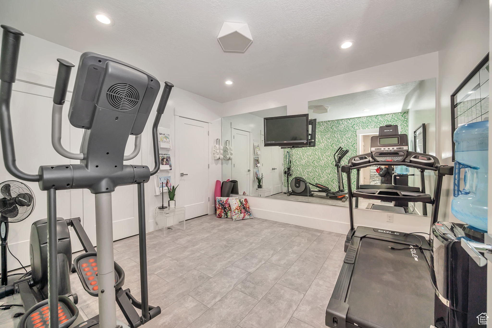 COTTONWOOD HILLS - Residential