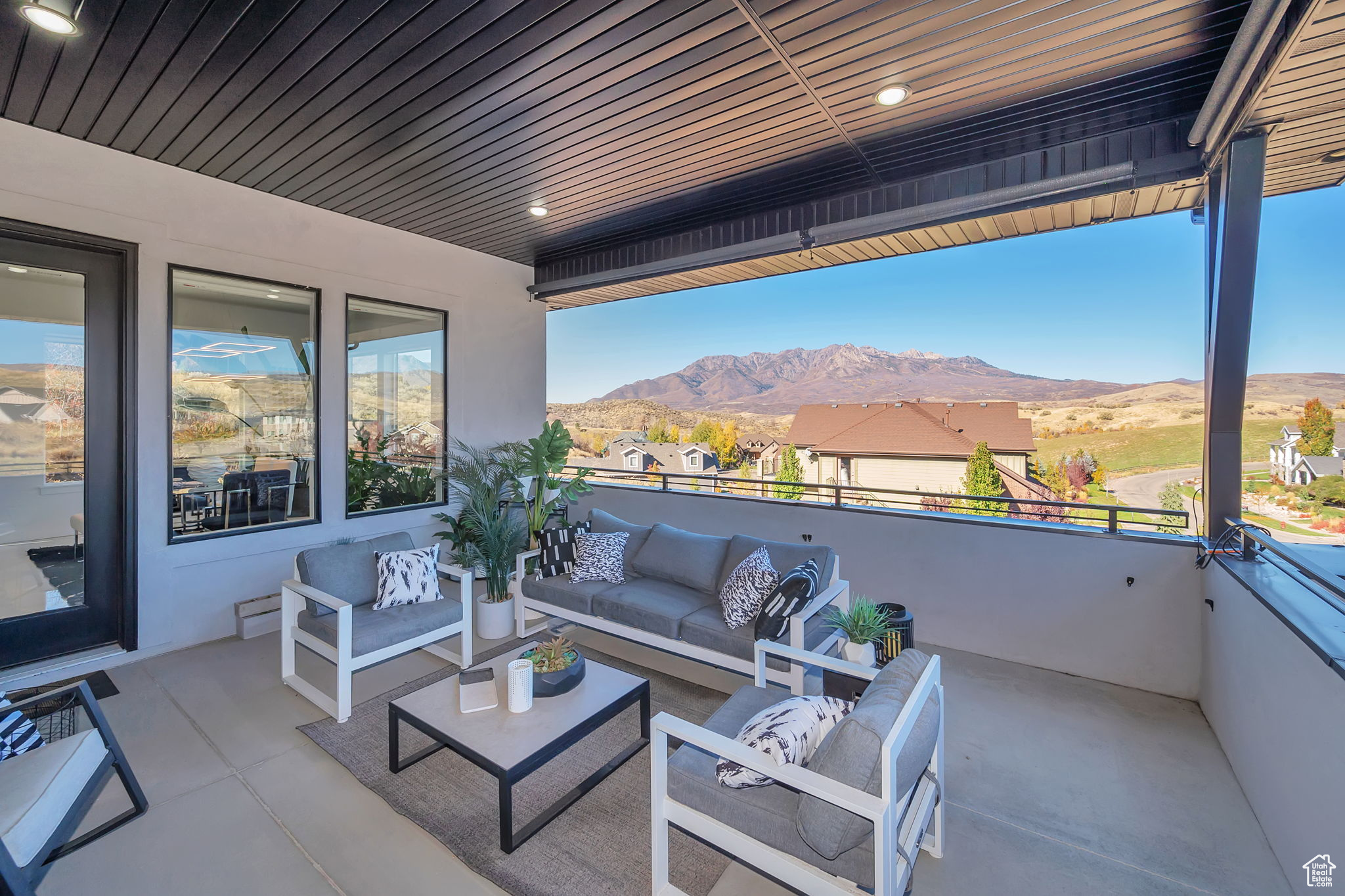 COTTONWOOD HILLS - Residential