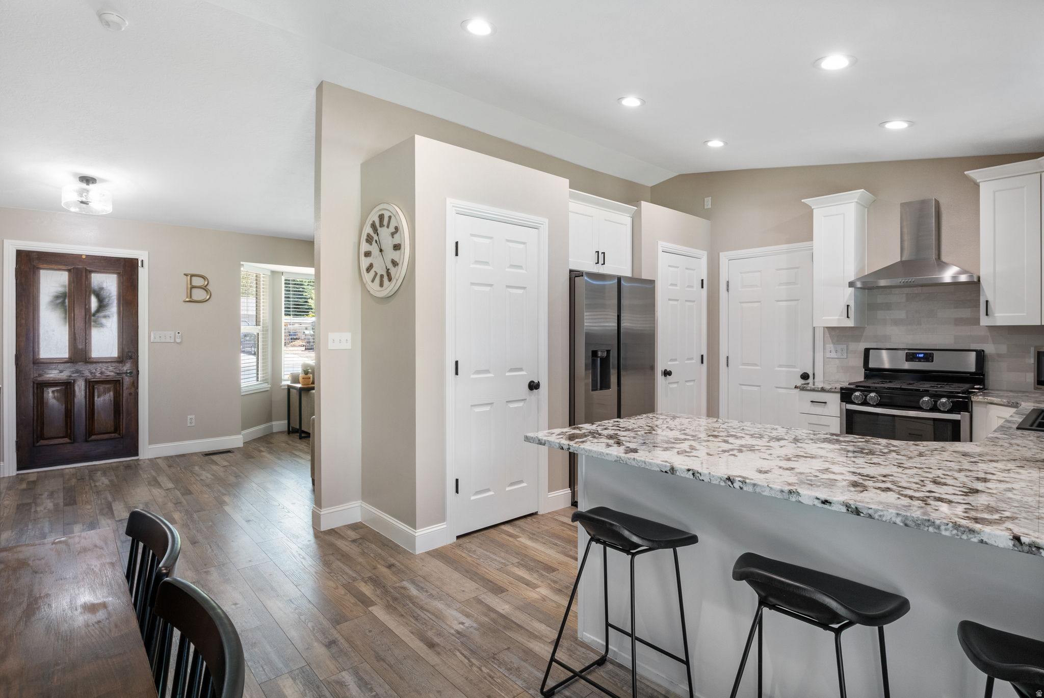GREEN MEADOWS - Residential