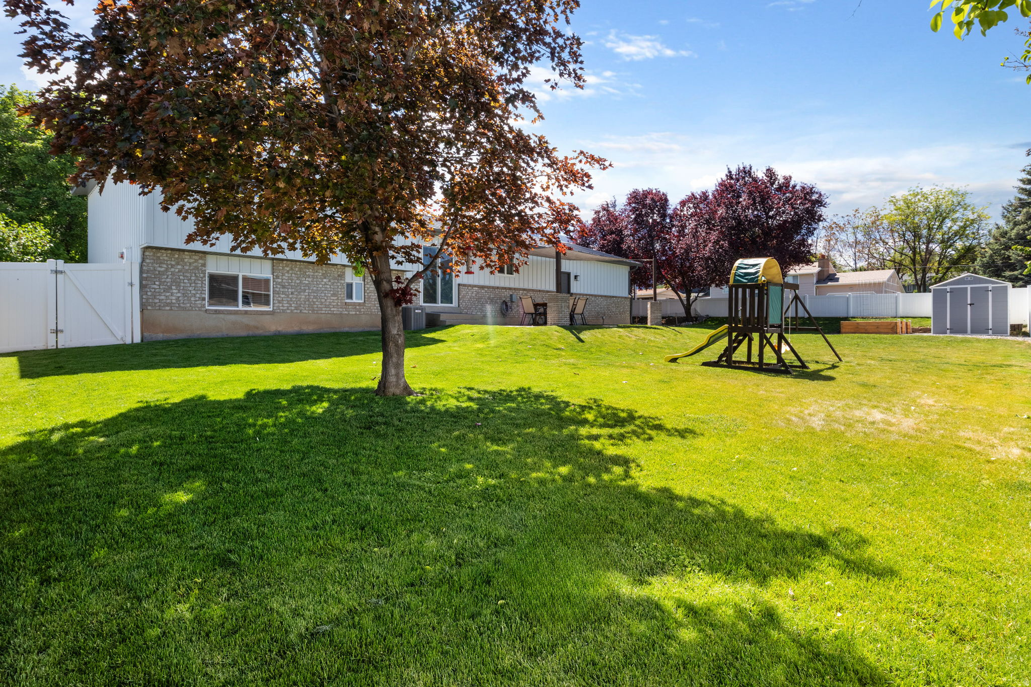GREEN MEADOWS - Residential